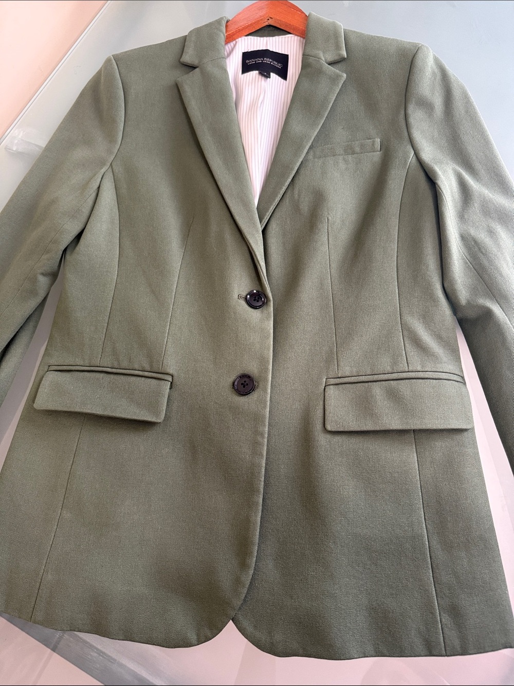 Like NEW Banana Republic Long and Lean Tailored Blazer Size 4 - Picture 5 of 11